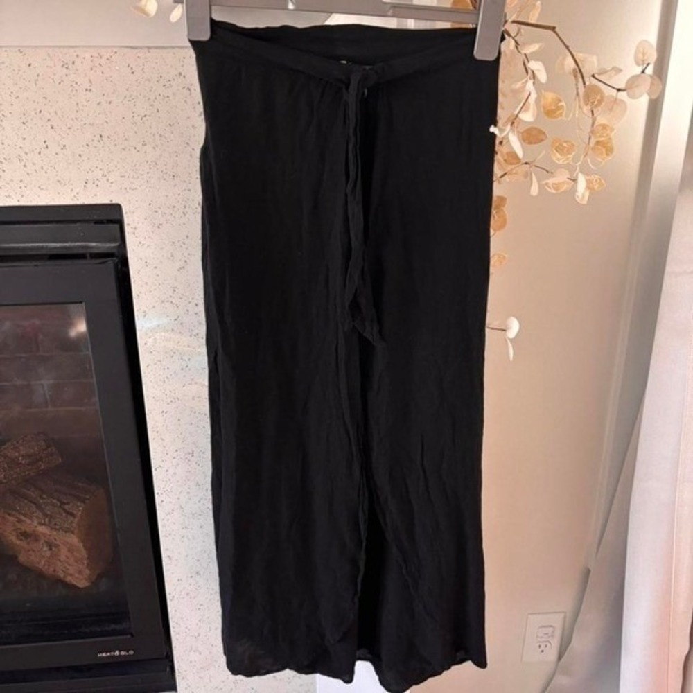 Black linen like- wide leg‎ pants with open slits. - size small